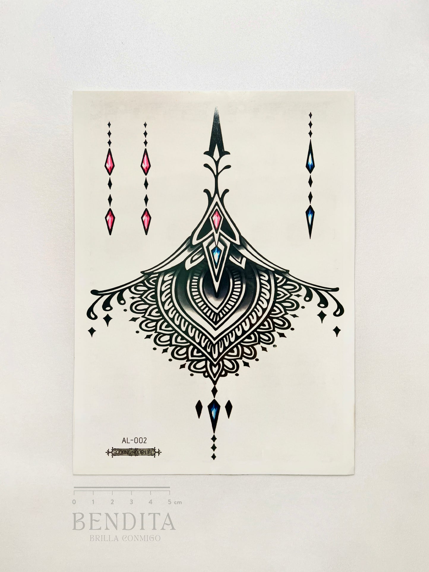 Diseño tipo Henna con Diamantes