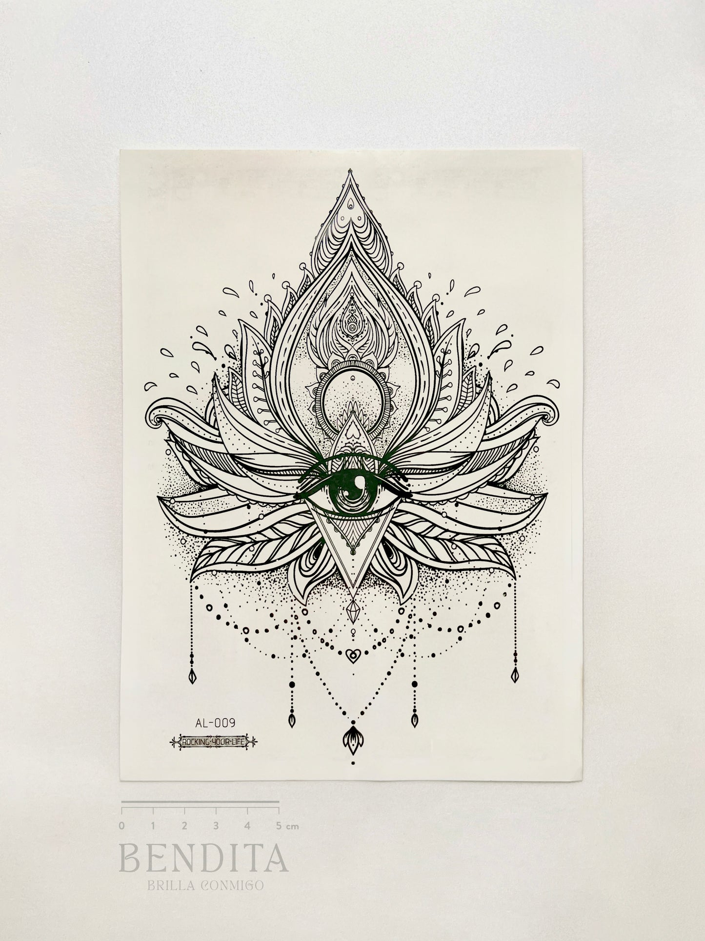 Diseño Geométrico con Ojo tipo Henna