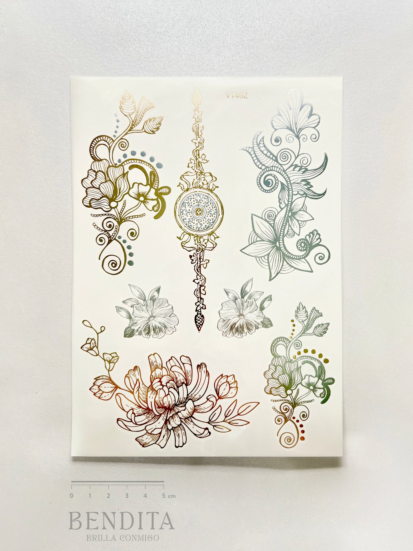 Motivos Florales en dorado y plateado