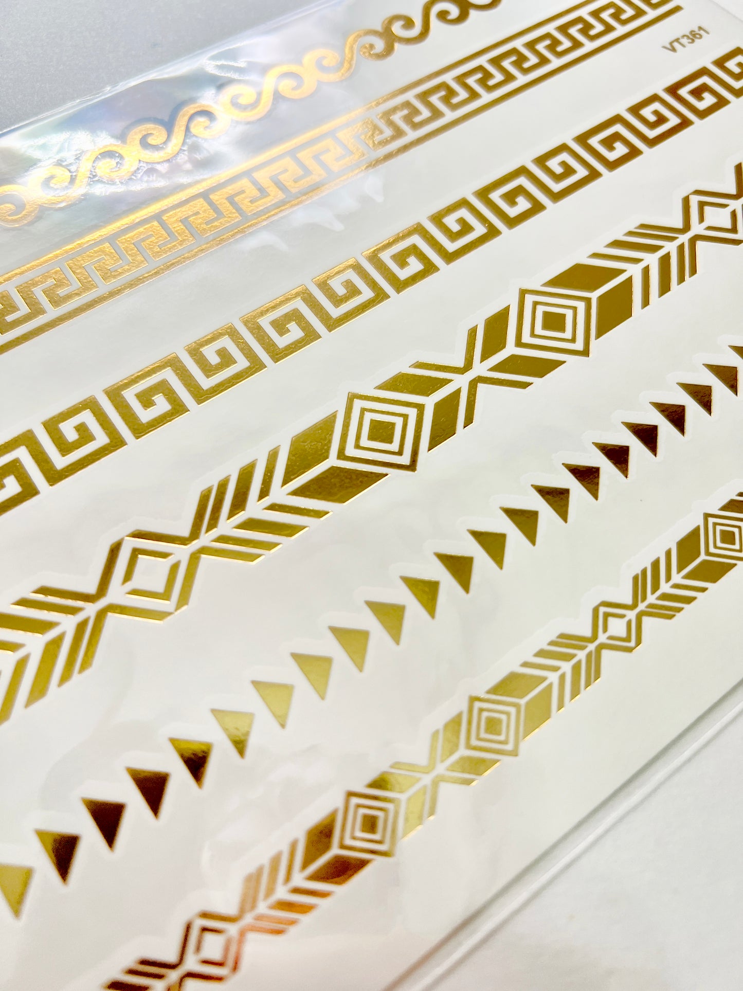 Brazaletes en dorado