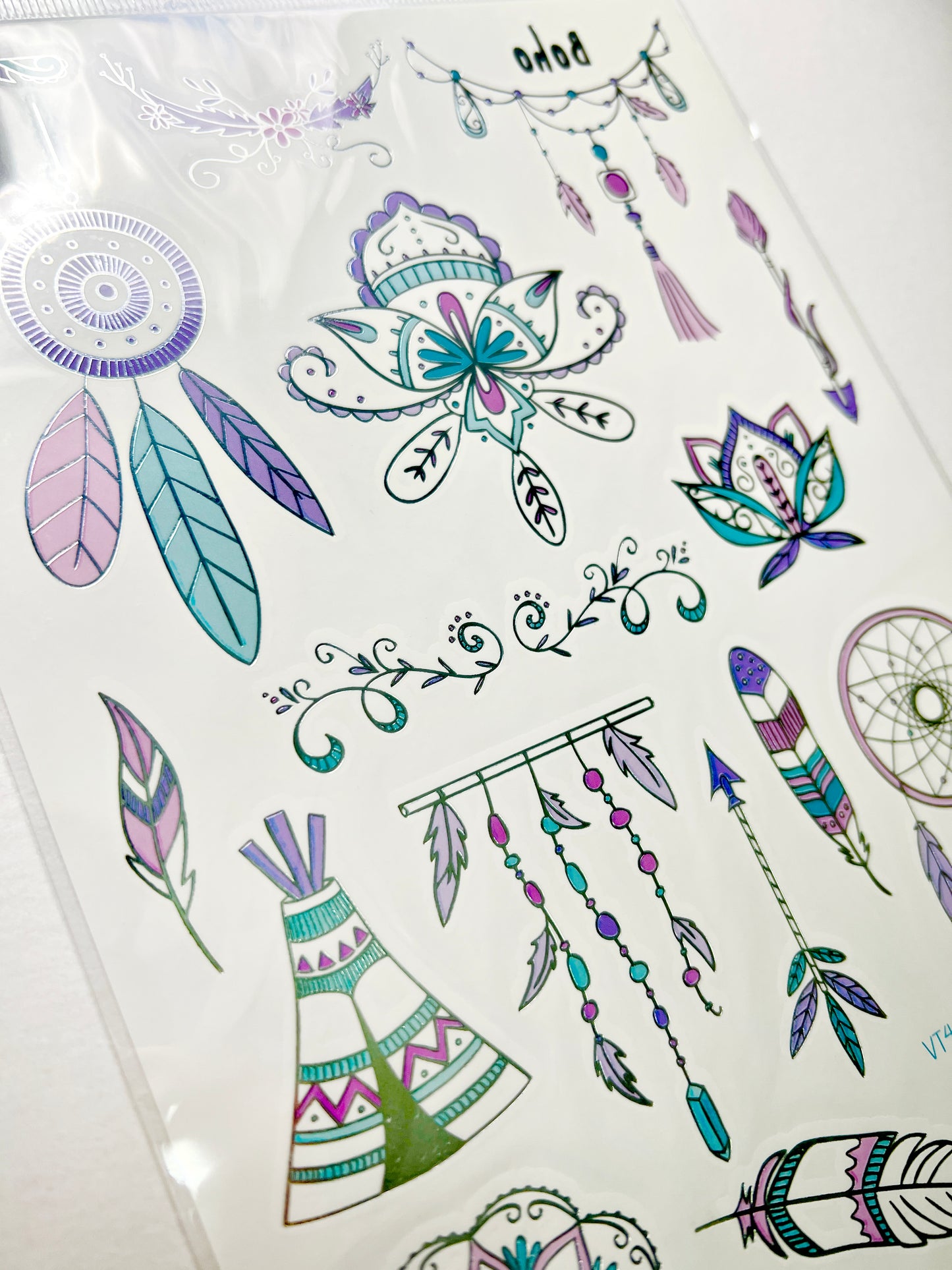 Diseños Boho en colores y plateado
