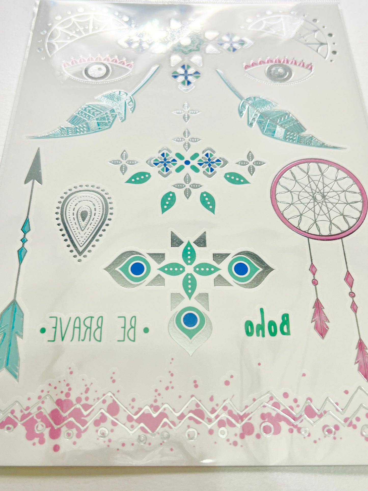Diseños Boho en colores y plateado