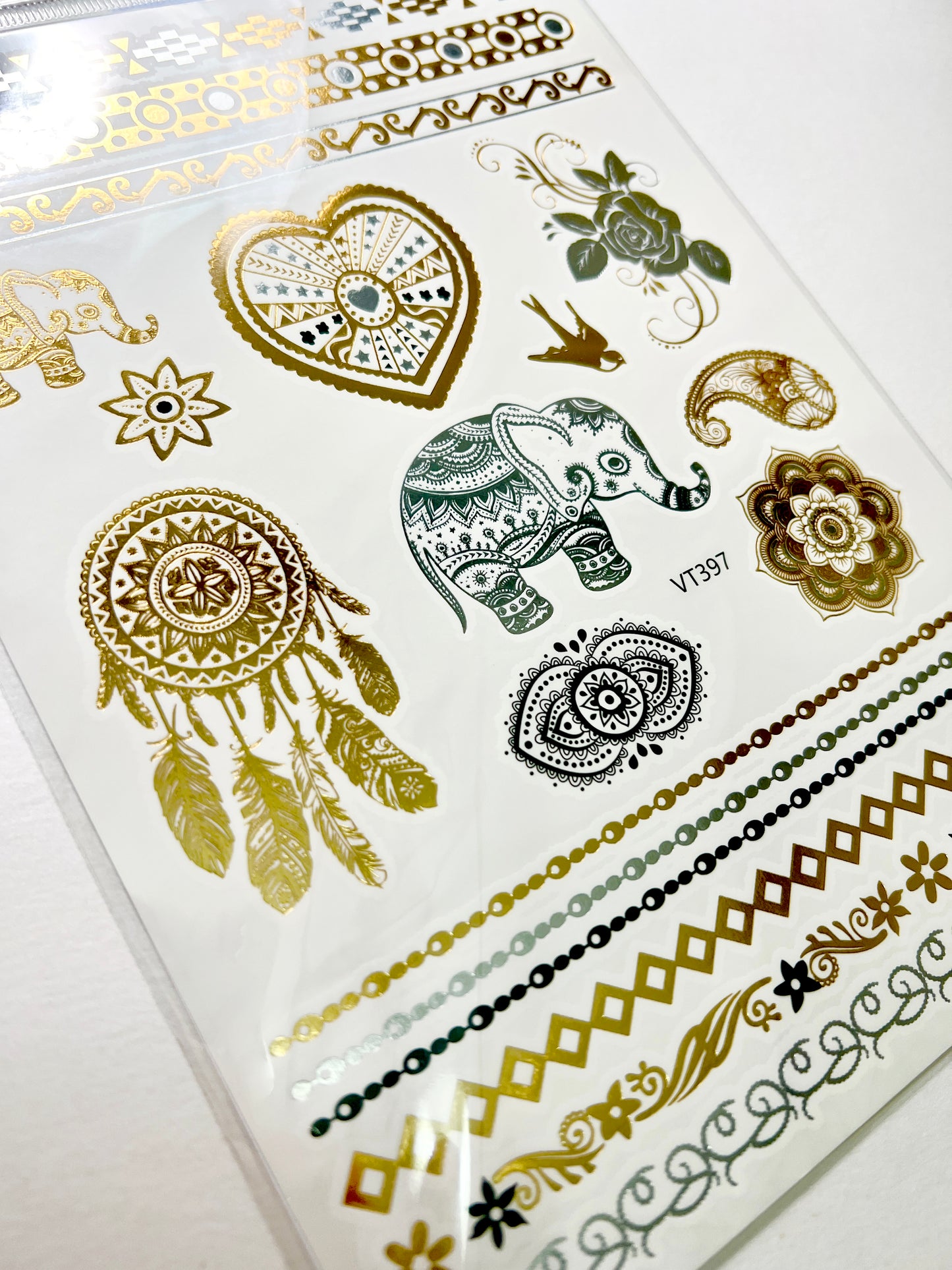 Elefantes, Atrapasueños y Flores en dorado y plateado