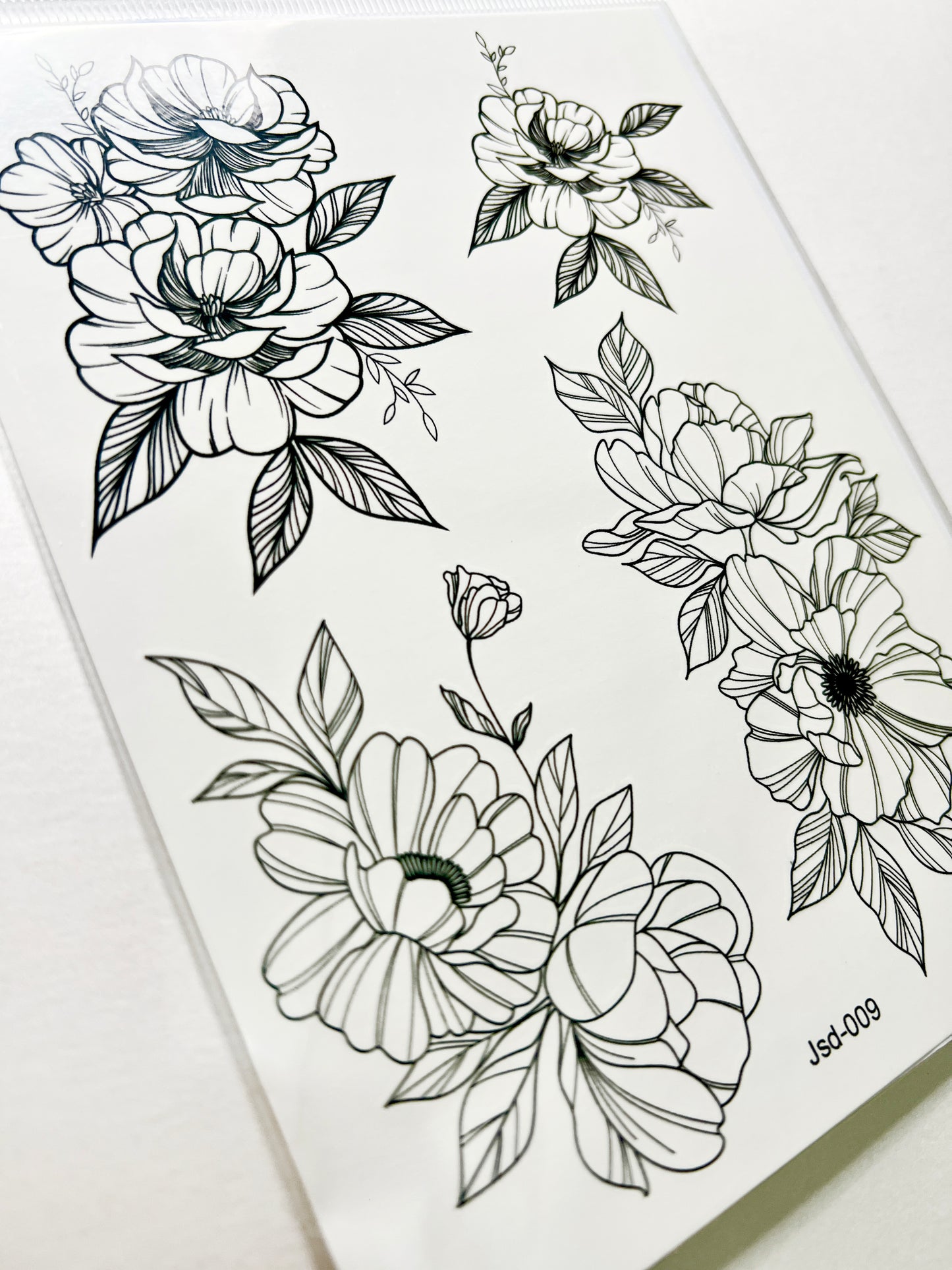 Flores en Tinta Negra