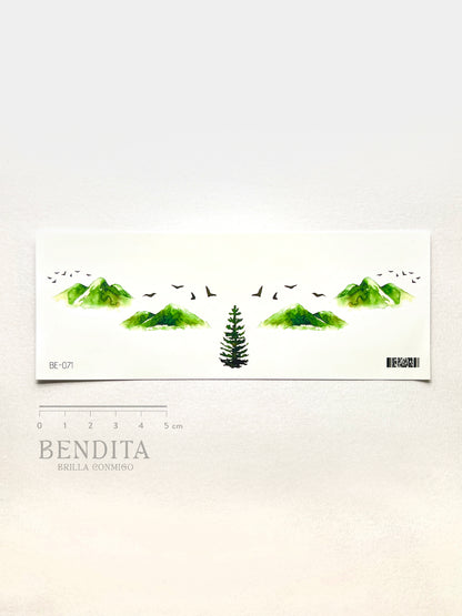 Montañas, Aves y Árbol