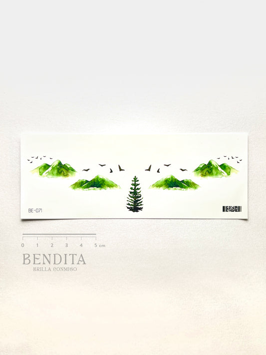 Montañas, Aves y Árbol