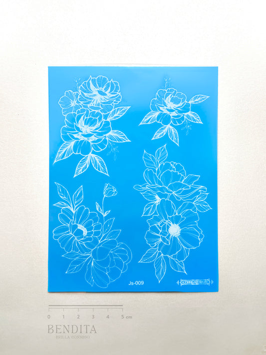 Flores en Tinta Blanca