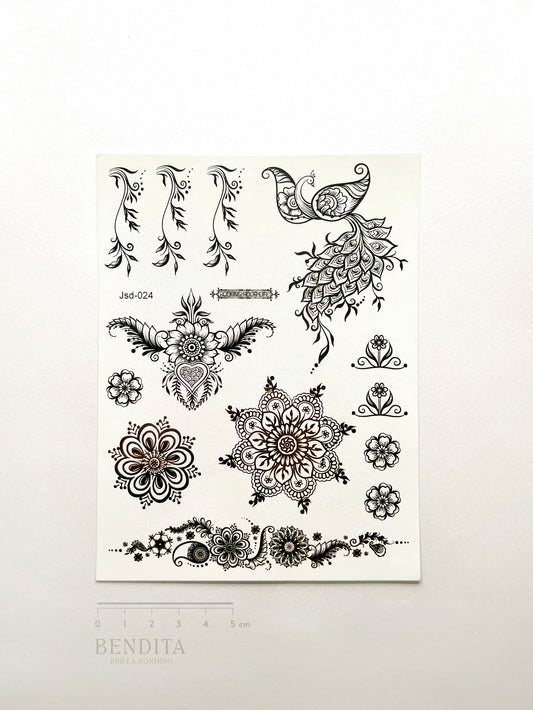 Mandalas y Pavo Real en Tinta Negra