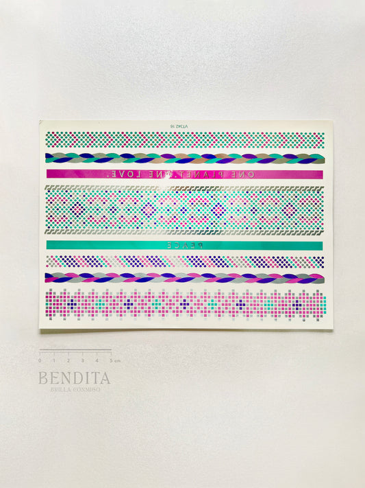 Brazaletes en colores y plateado
