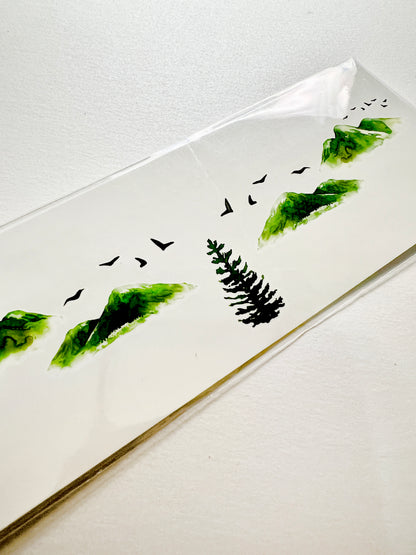 Montañas, Aves y Árbol