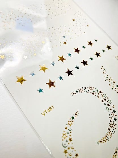 Estrellas en dorado y plateado