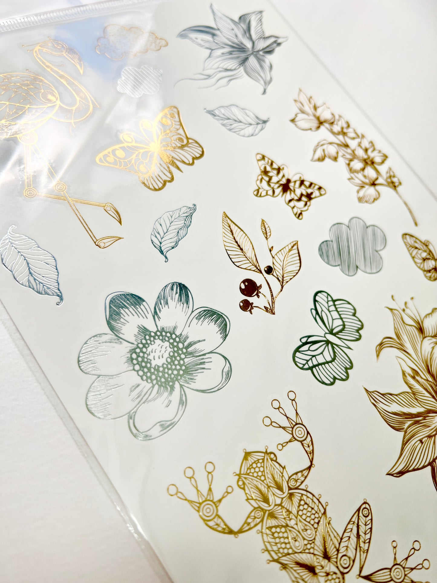 Animales y Flores en dorado y plateado