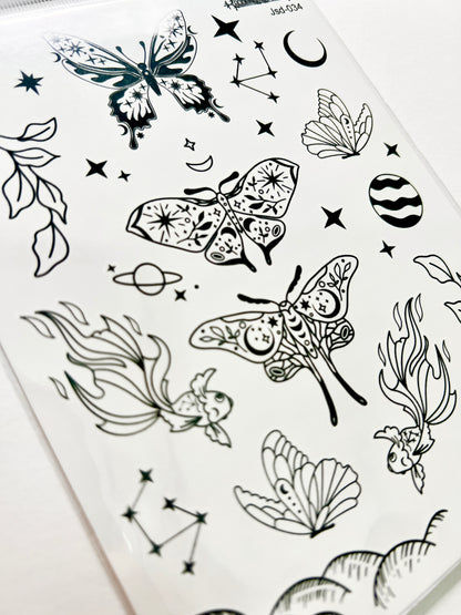 Mariposas, Planetas y Estrellas en Tinta Negra