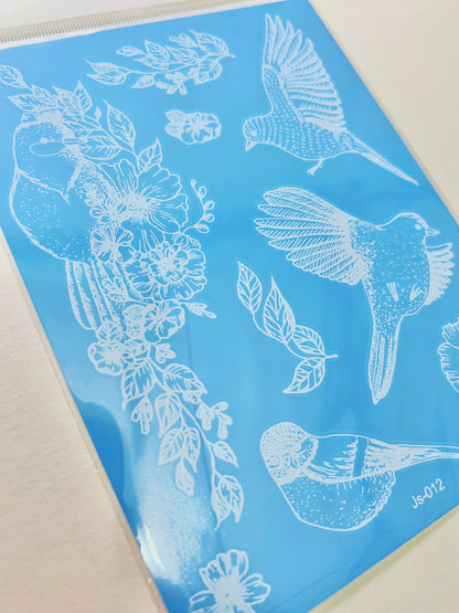 Aves en Tinta Blanca
